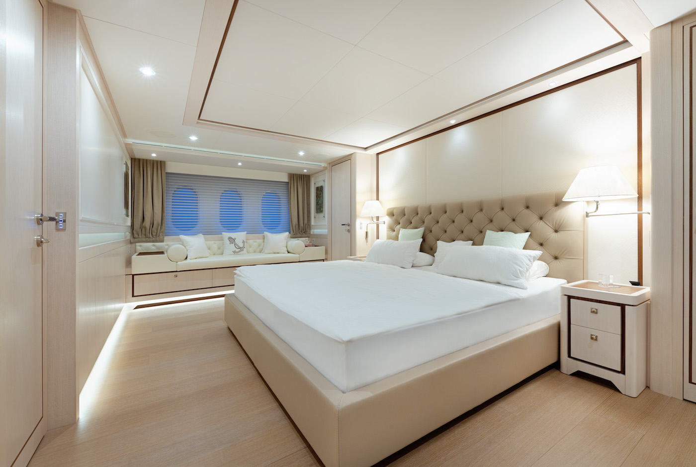 Yacht VANADIS, CCN | CHARTERWORLD Luxury Superyacht Charters